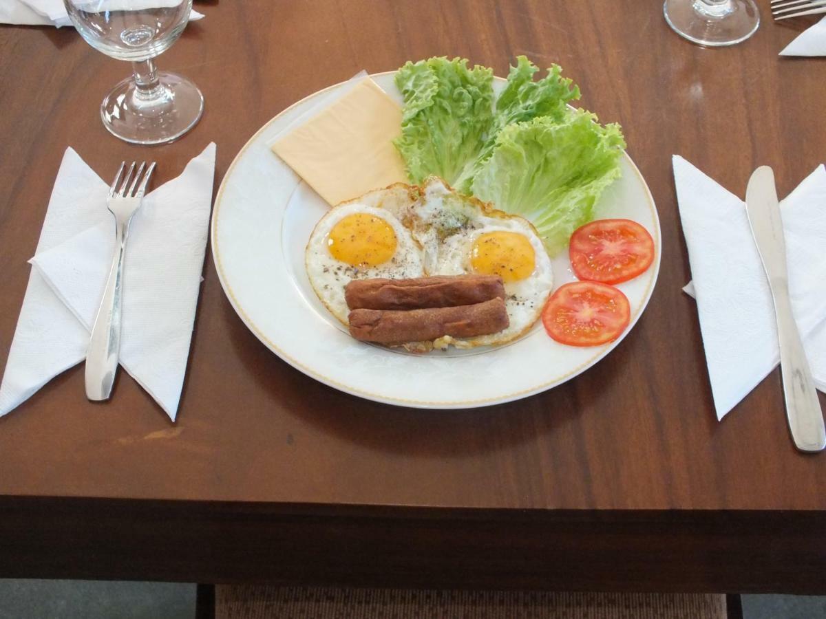 Villa Indrasiriya Ahangama Exteriör bild